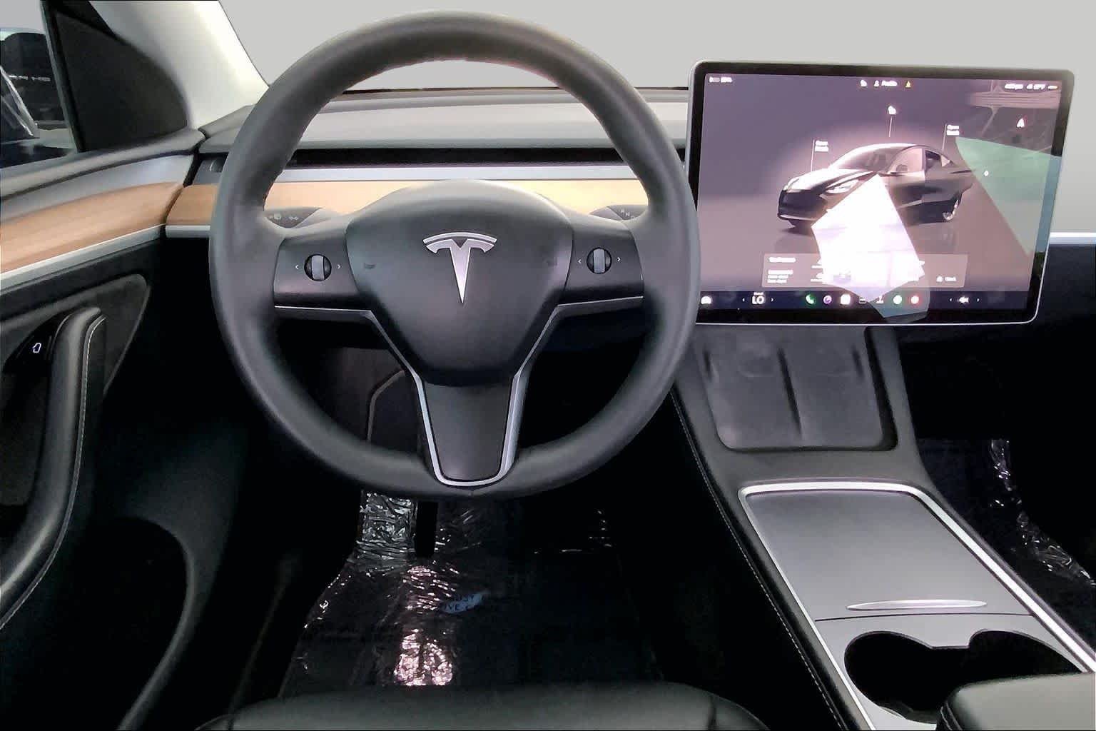 Used 2024 Stealth Grey Tesla Long Range image 5
