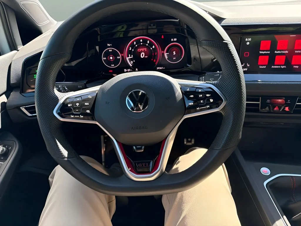 Used 2022 White Volkswagen 2.0T S image 11