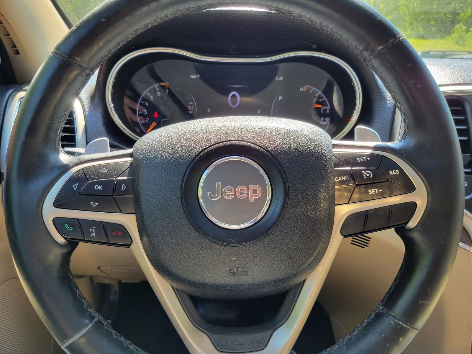 Used 2014 White Jeep Limited image 12