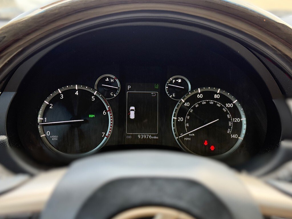 Used 2020 Starfire Pearl Lexus Base image 15