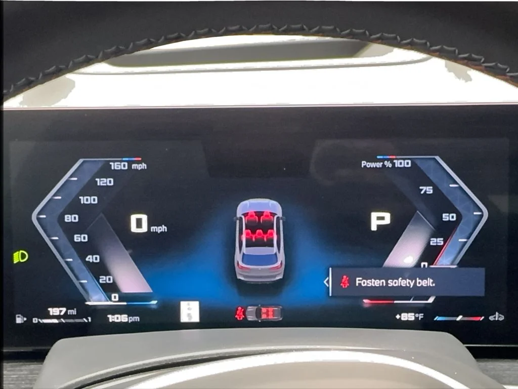 Used 2025 Gray BMW M60i image 42
