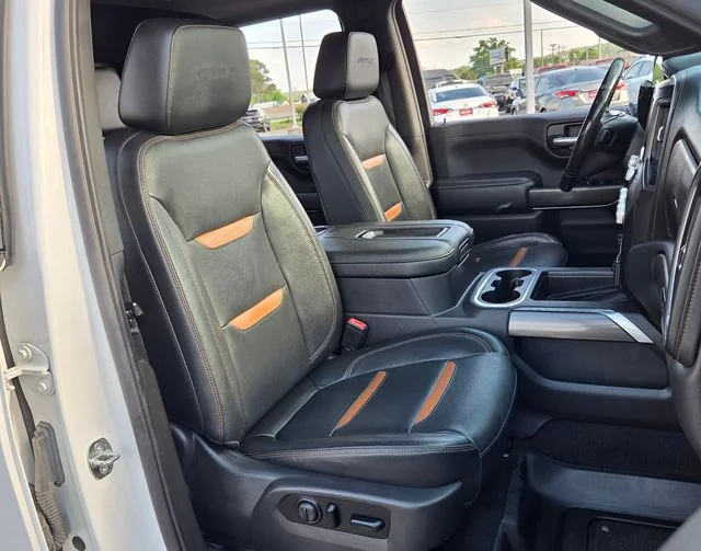Used 2021 White GMC AT4 image 19