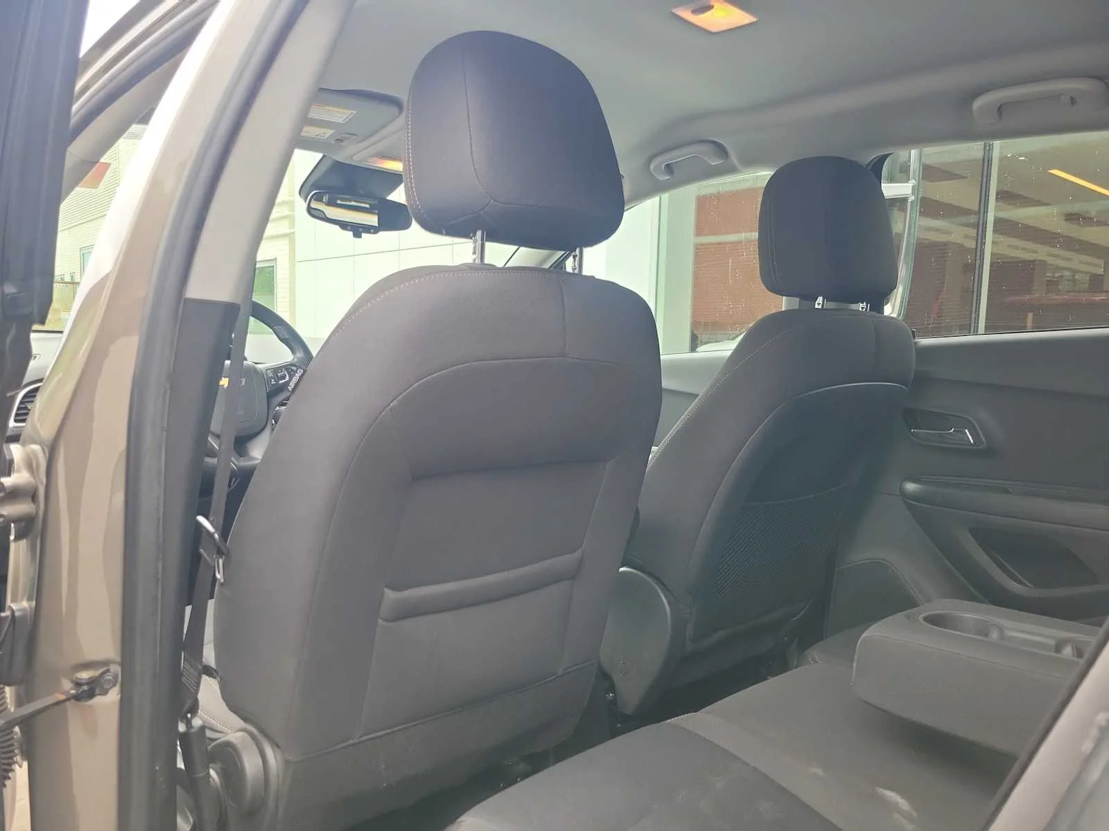 Used 2021 STONE GRAY METALLIC Chevrolet LS image 9