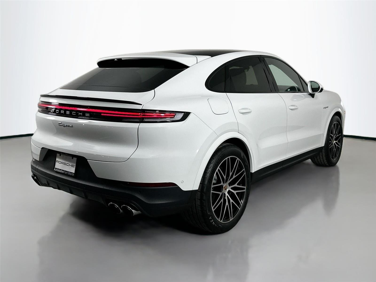 New 2026 White Porsche Cayenne E-Hybrid Coupé image 7