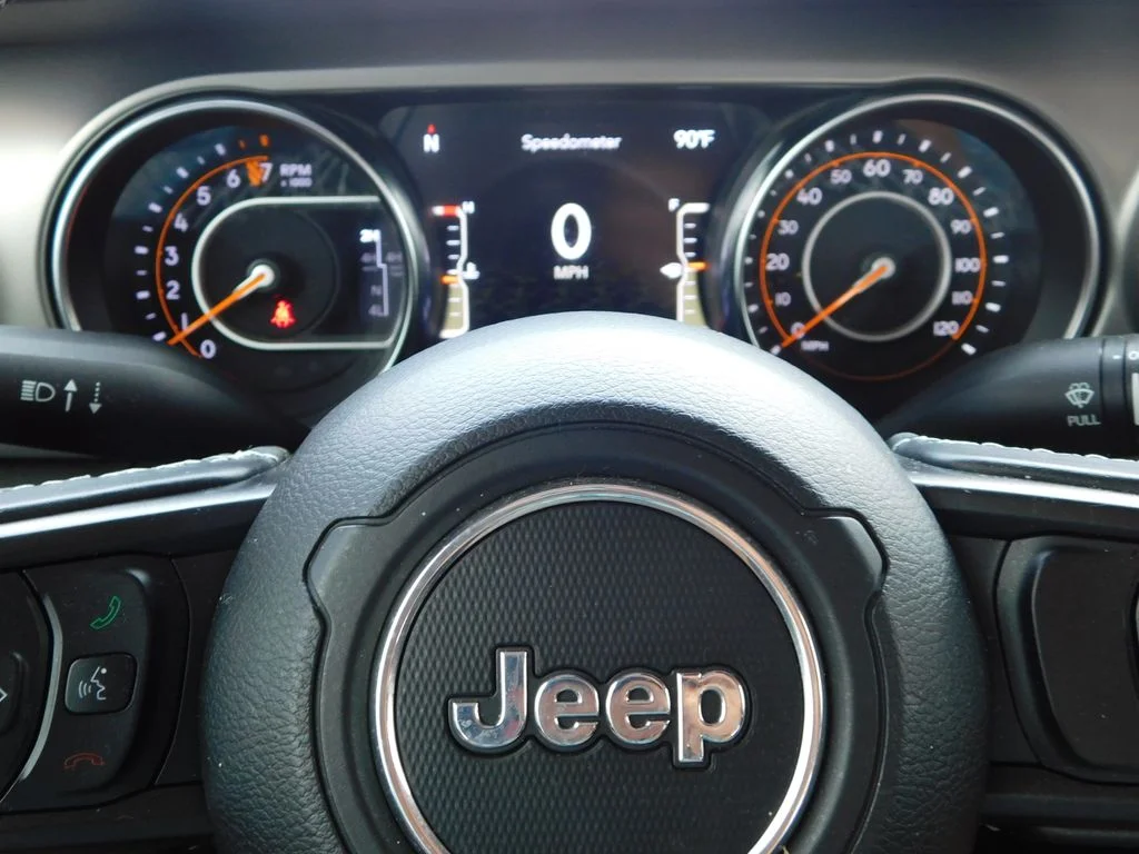 Used 2021 Red Jeep Willys image 32