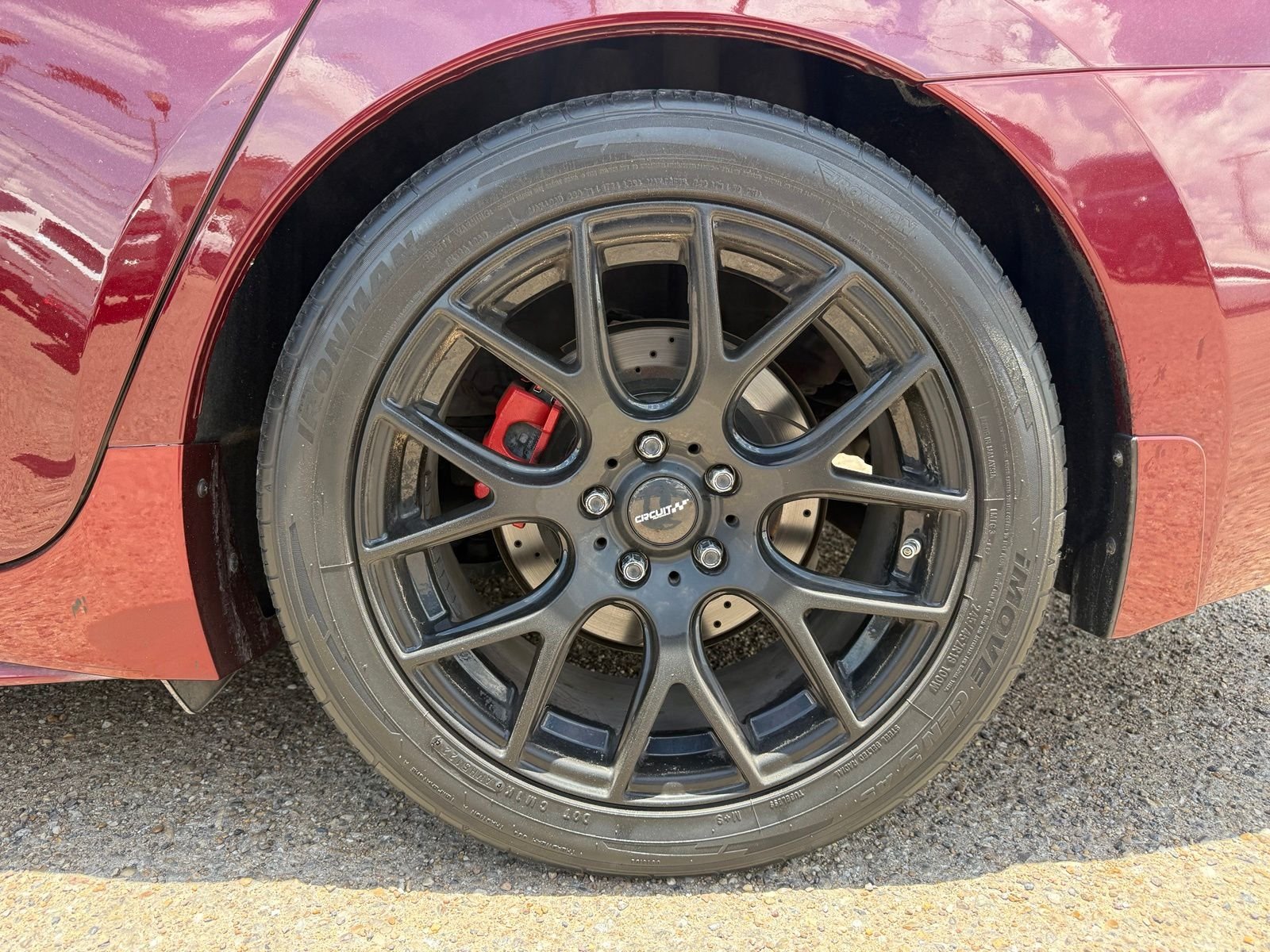 Used 2018 Red Nissan 3.5 SL image 16