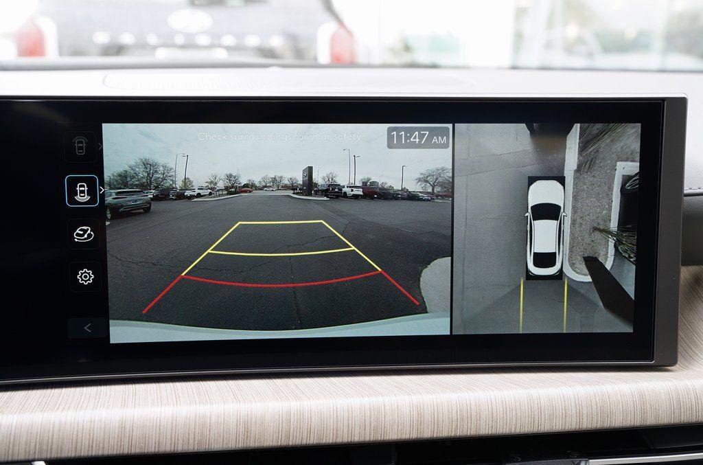 2025 Hyundai Sonata Hybrid Limited - Photo 21