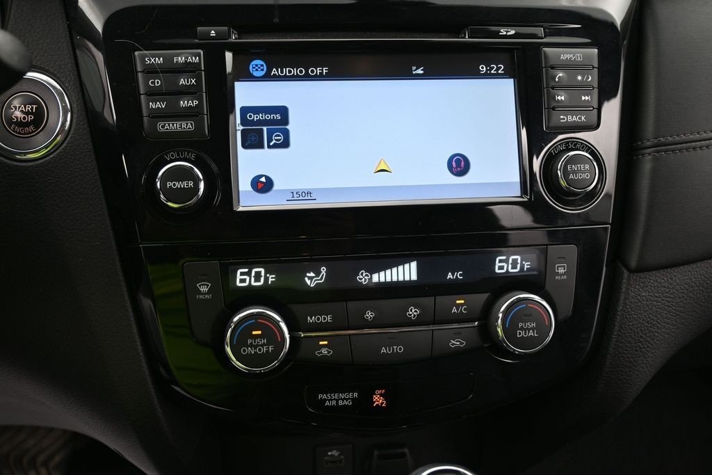 Used 2017 Caspian Blue Nissan SL image 10
