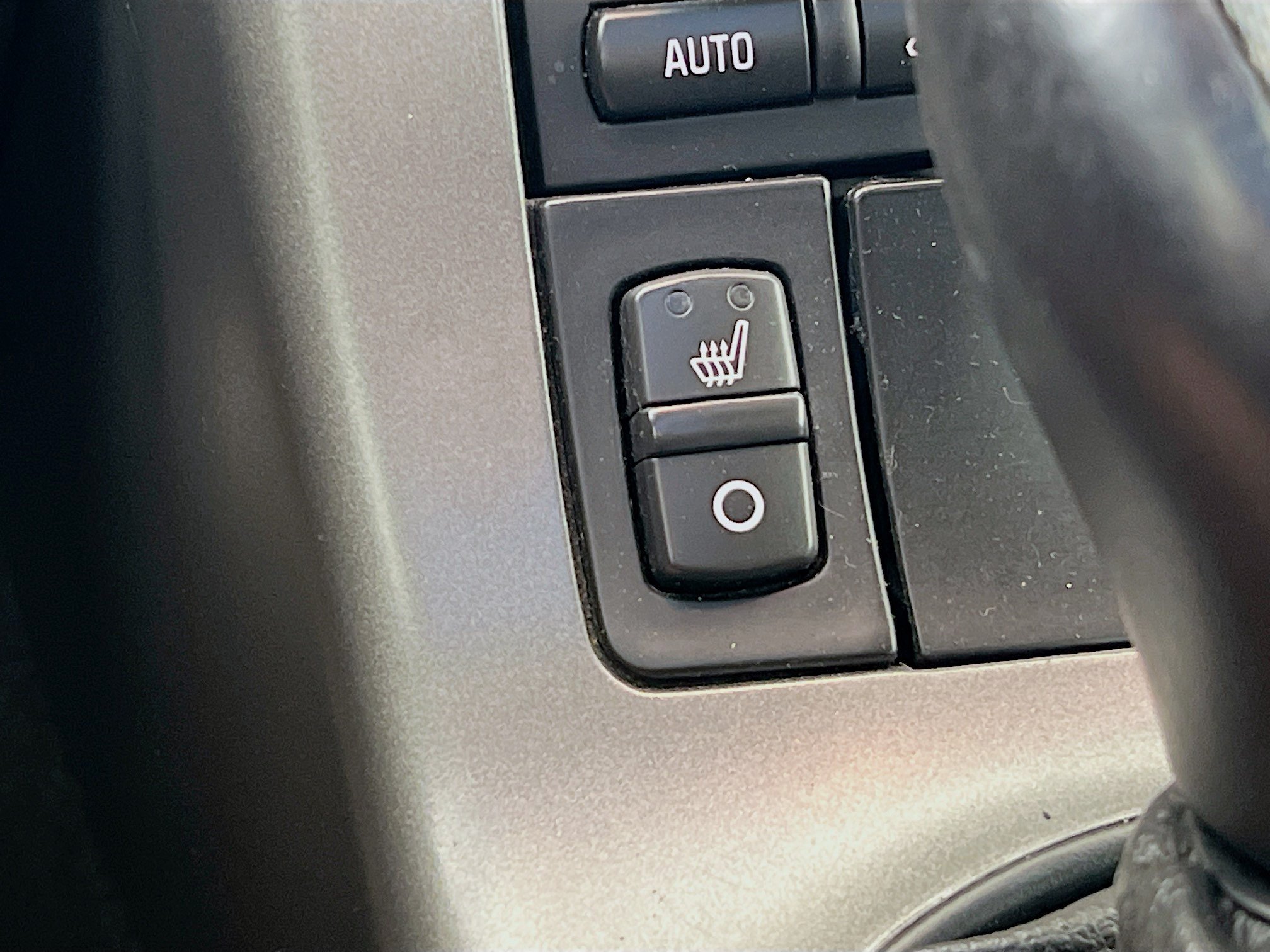 Used 2007 Velocity Yellow Tintcoat Chevrolet 2DR CPE image 19
