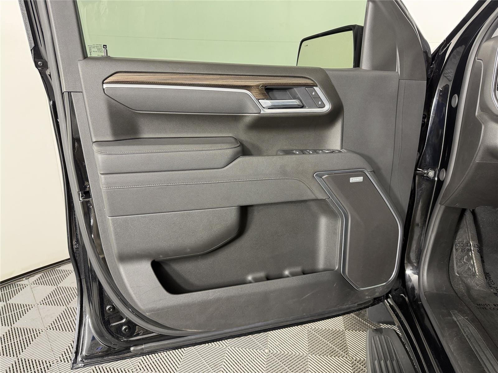 2025 Chevrolet Silverado 1500 RST - Photo 7