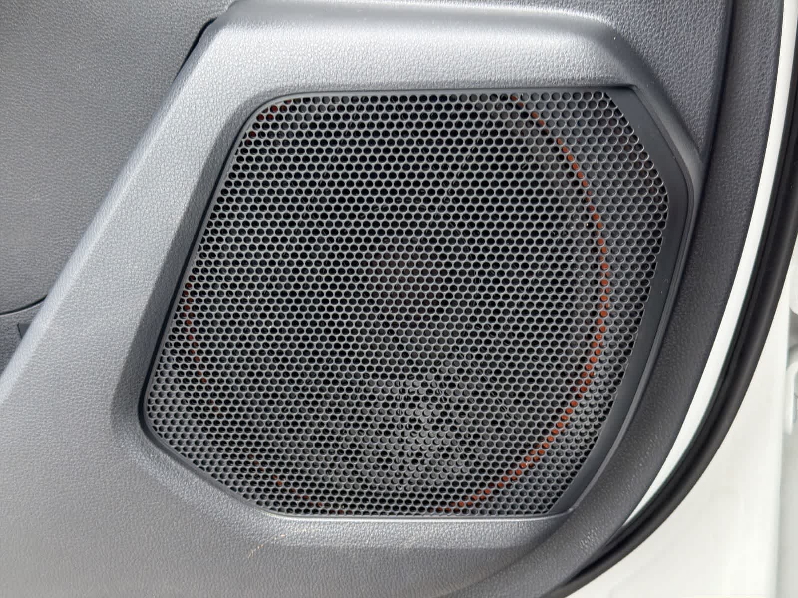 Used 2023 Wind Chill Pearl Toyota Platinum image 32