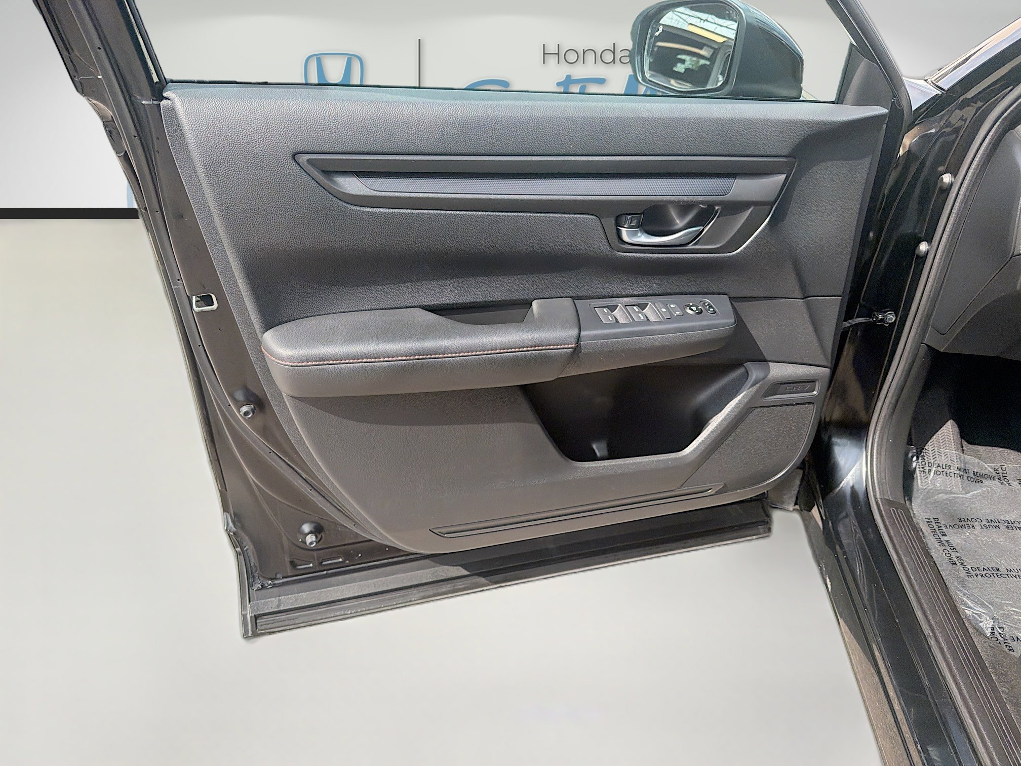 Used 2025 Crystal Black Pearl Honda Sport image 19