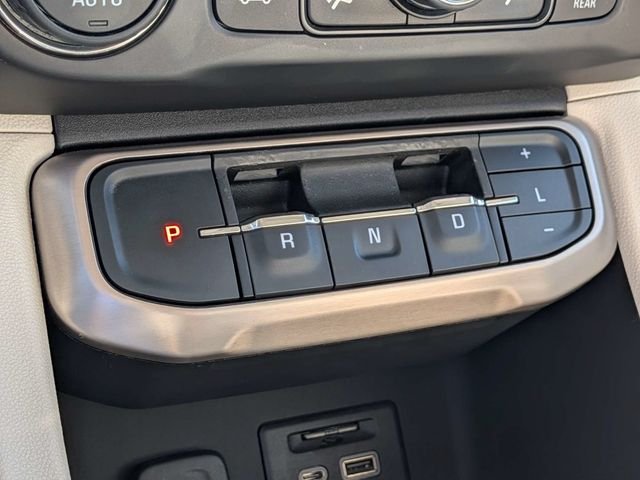 Used 2021 White GMC Denali image 19