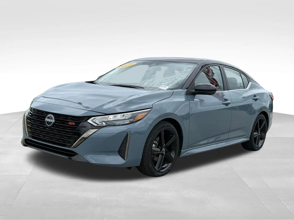 2025 Nissan Sentra's photo
