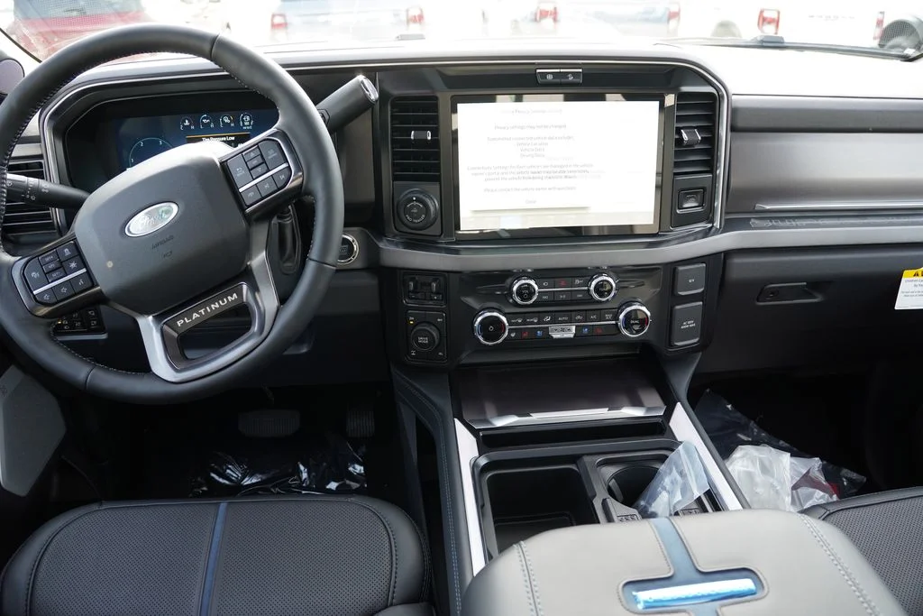 New 2026 Star White Metallic Tri-Coat Ford  image 15