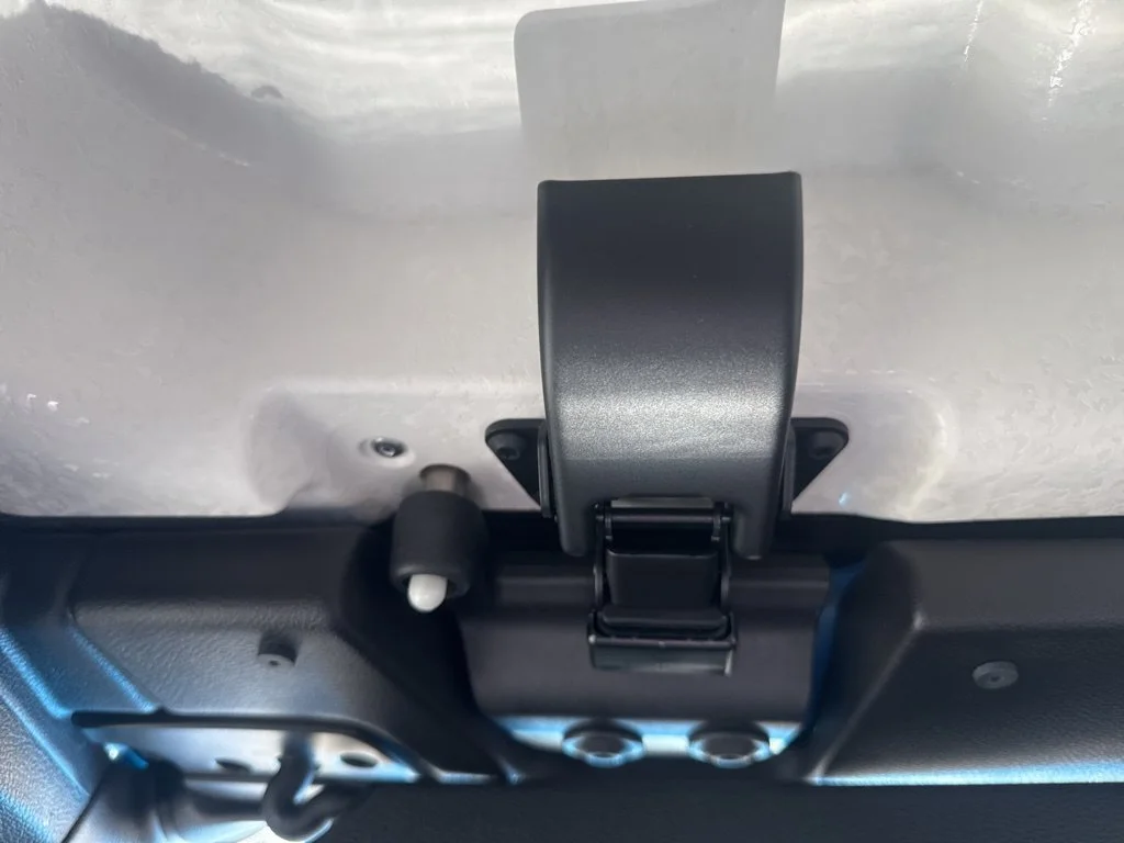 Used 2025 Blue Jeep Sahara image 36