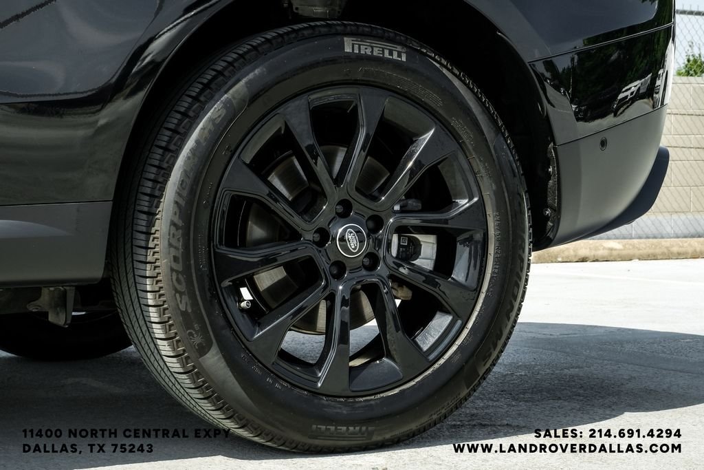 Certified Used 2025 Santorini Black Metallic Land Rover SE image 57