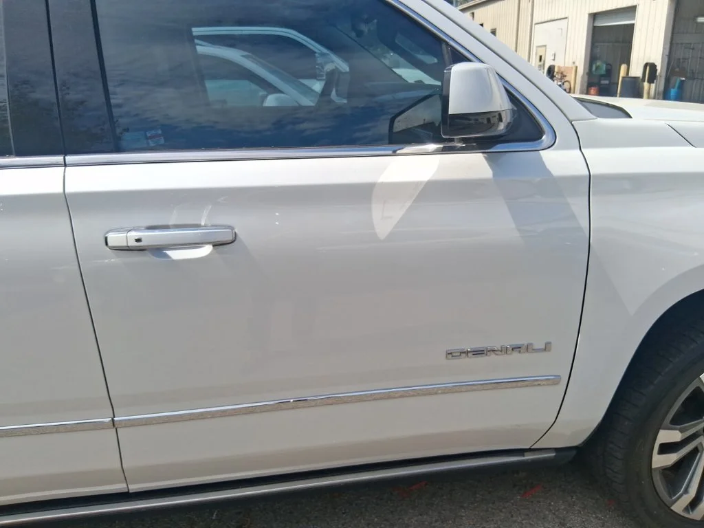 Used 2018 White GMC Denali image 9