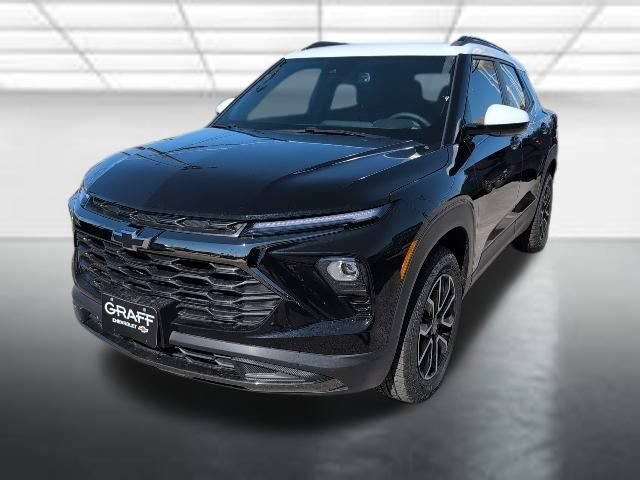 New 2026 Mosaic Black Metallic Chevrolet ACTIV image 30