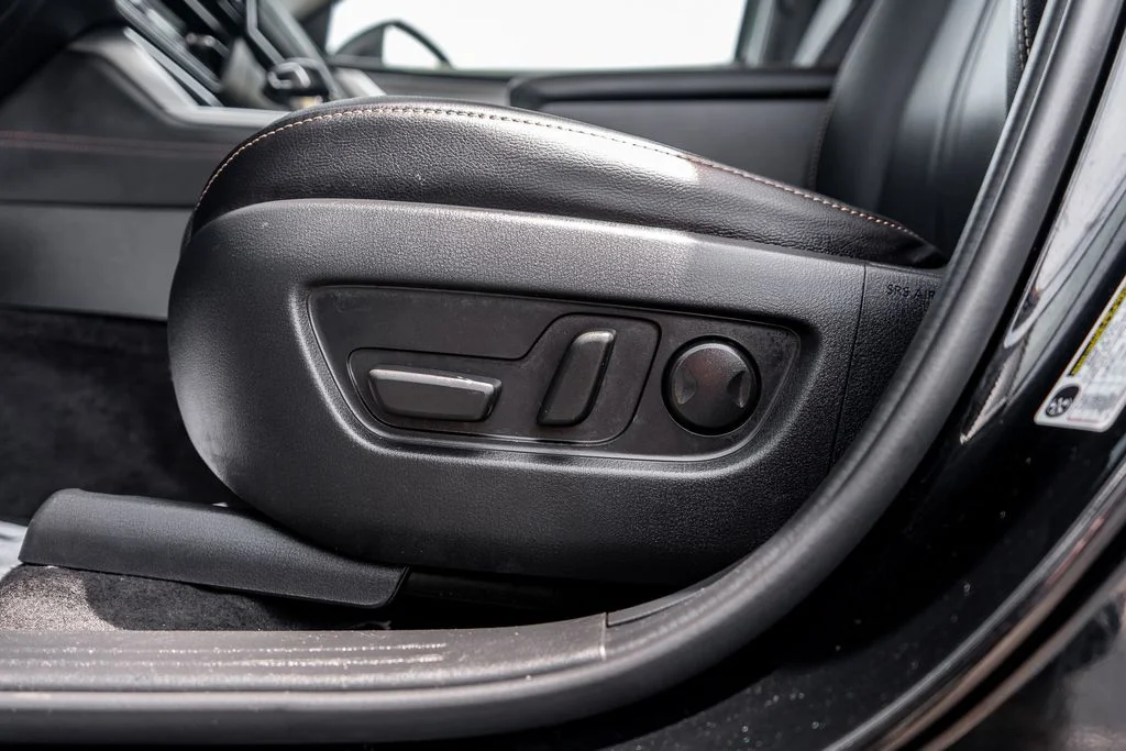 Used 2025 Black Mazda 3.3 Turbo Premium image 19