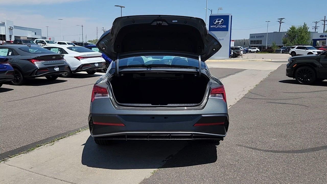 New 2026 Amazon Gray Hyundai SEL Sport Premium image 17