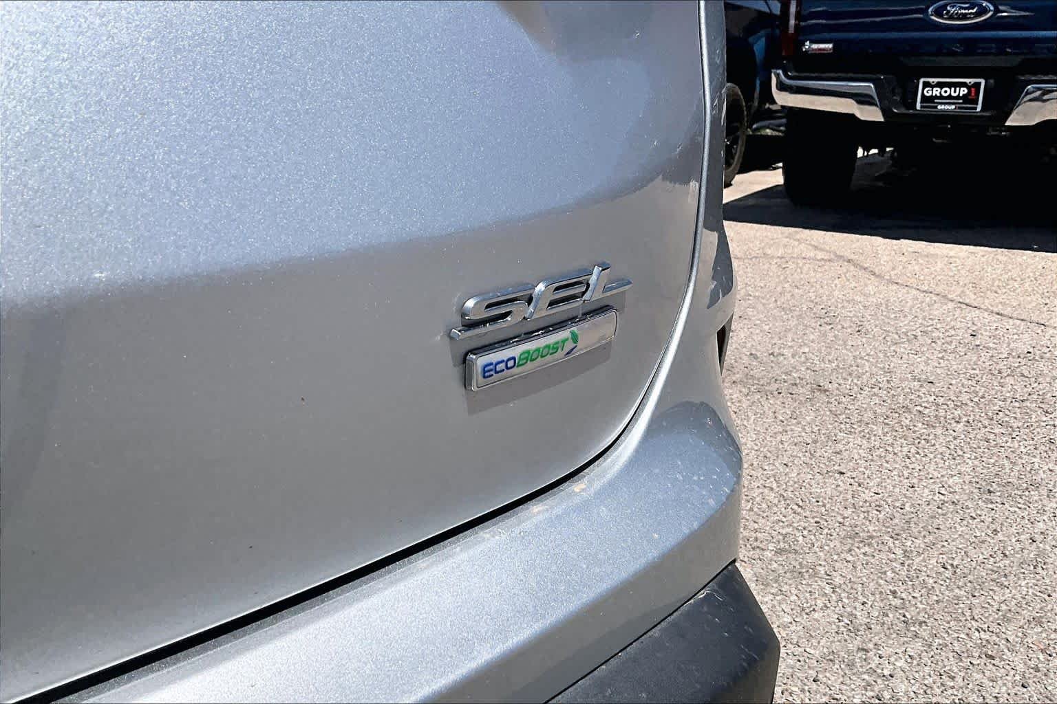 Used 2019 Ingot Silver Ford SEL image 10