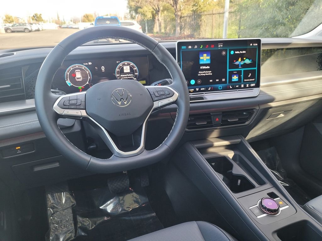 New 2026 Black Volkswagen SE image 18