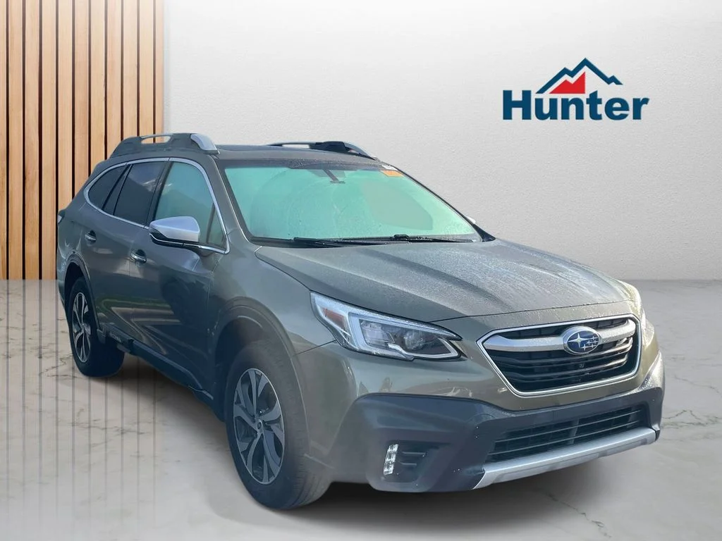2021 Subaru Outback Touring's photo