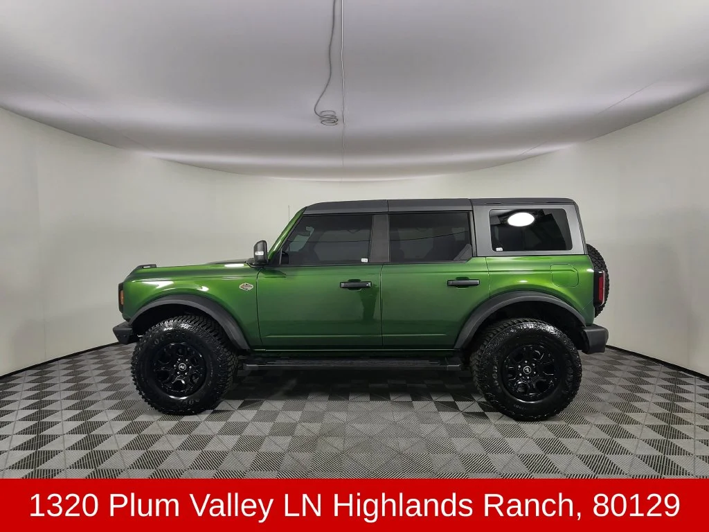 Used 2024 Green Ford Wildtrak image 2