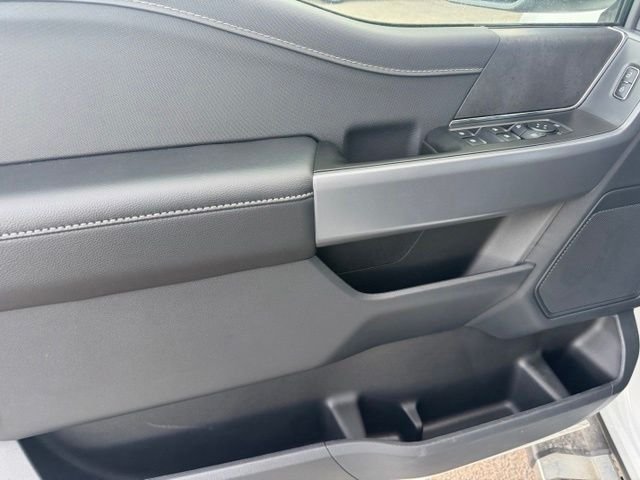 New 2026 Oxford White Ford XLT image 12