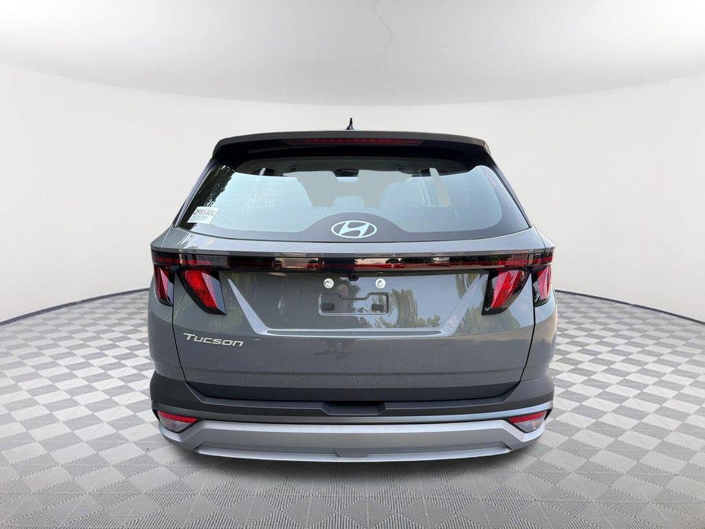 New 2026 Gray Hyundai SE FWD image 6