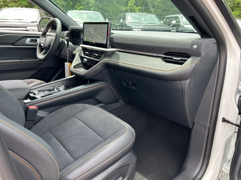2026 Ford Explorer Tremor - Photo 19