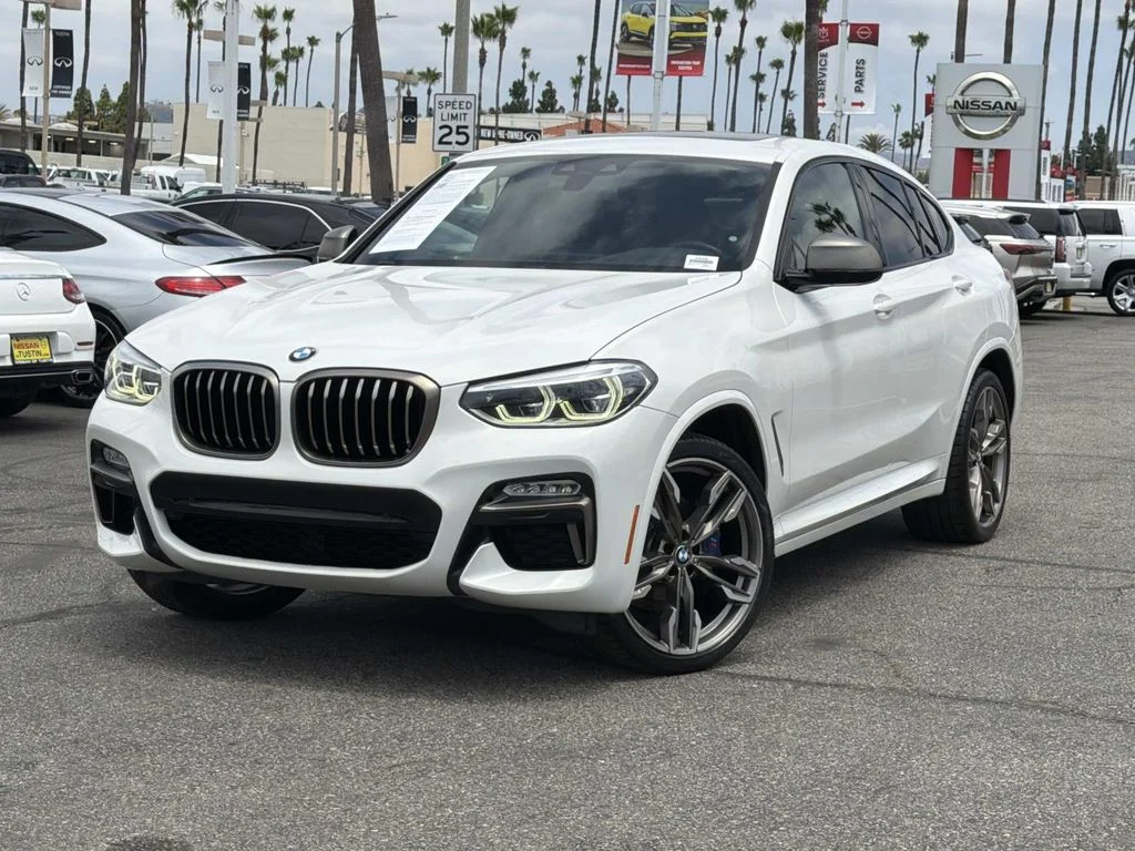 2019 BMW X4 M40i's photo