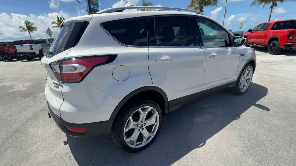 Used 2017 White Ford Titanium image 9