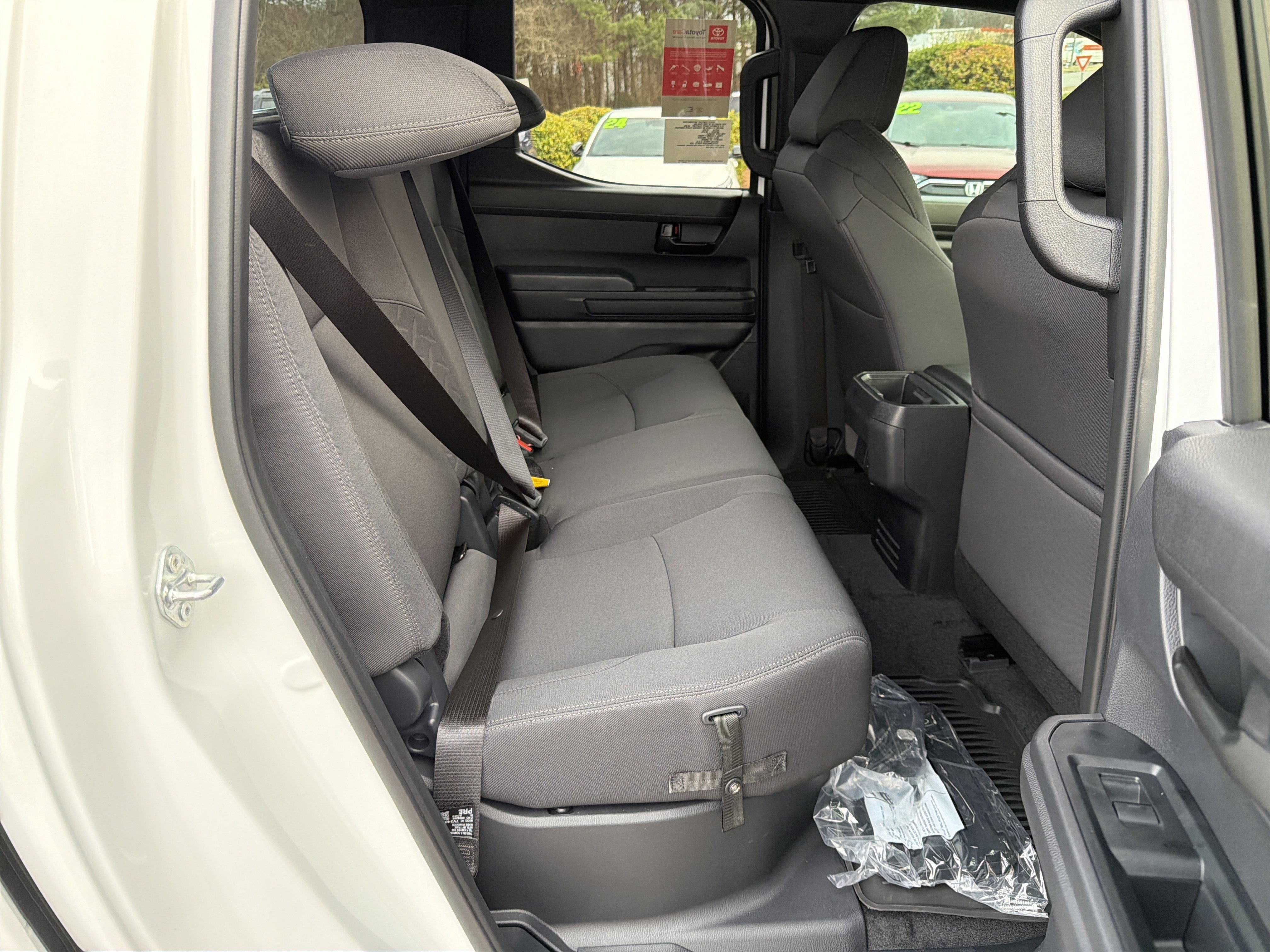 2026 Toyota Tacoma SR5 - Photo 26