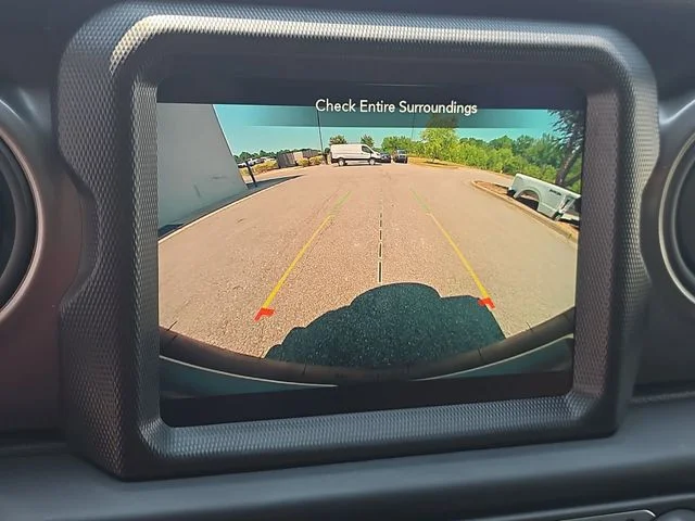 Used 2023 Gray Jeep Sport S image 23
