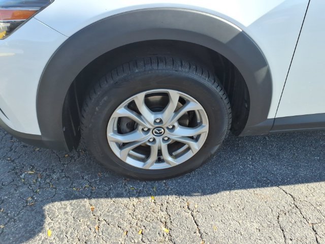 Used 2018 White Mazda Sport image 8