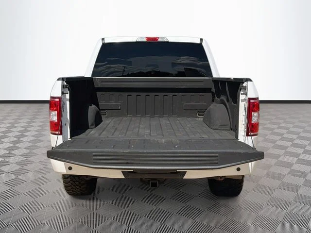 Used 2020 Oxford White Ford XL image 26