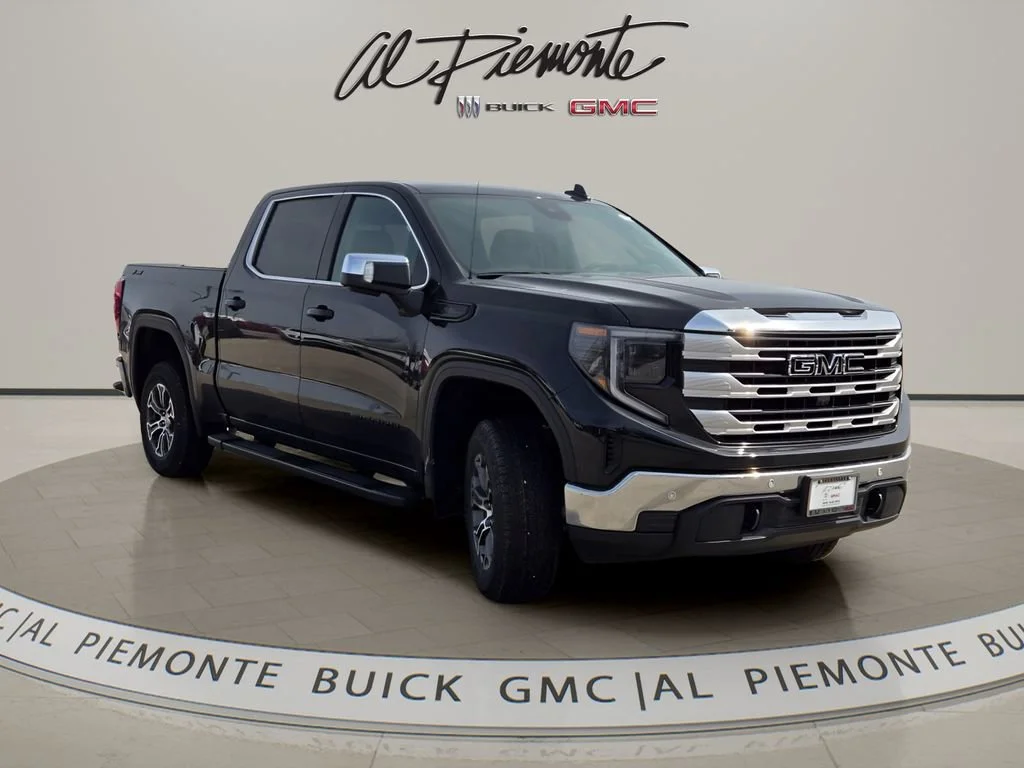 2026 GMC Sierra 4WD Crew Cab Short Box SLE's photo
