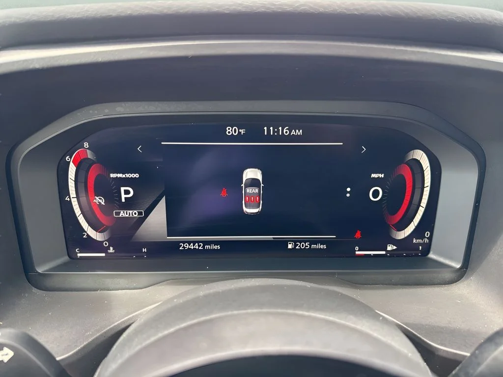 Used 2024 White Nissan SL image 23