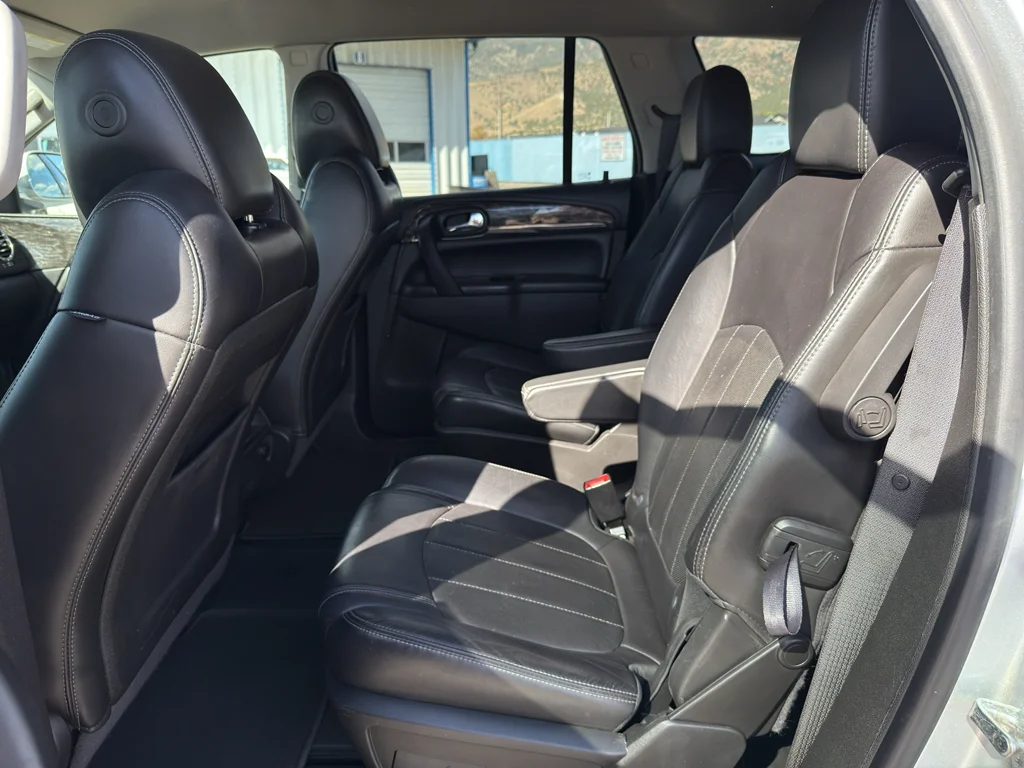 Used 2013 Quicksilver Metallic Buick Leather image 13