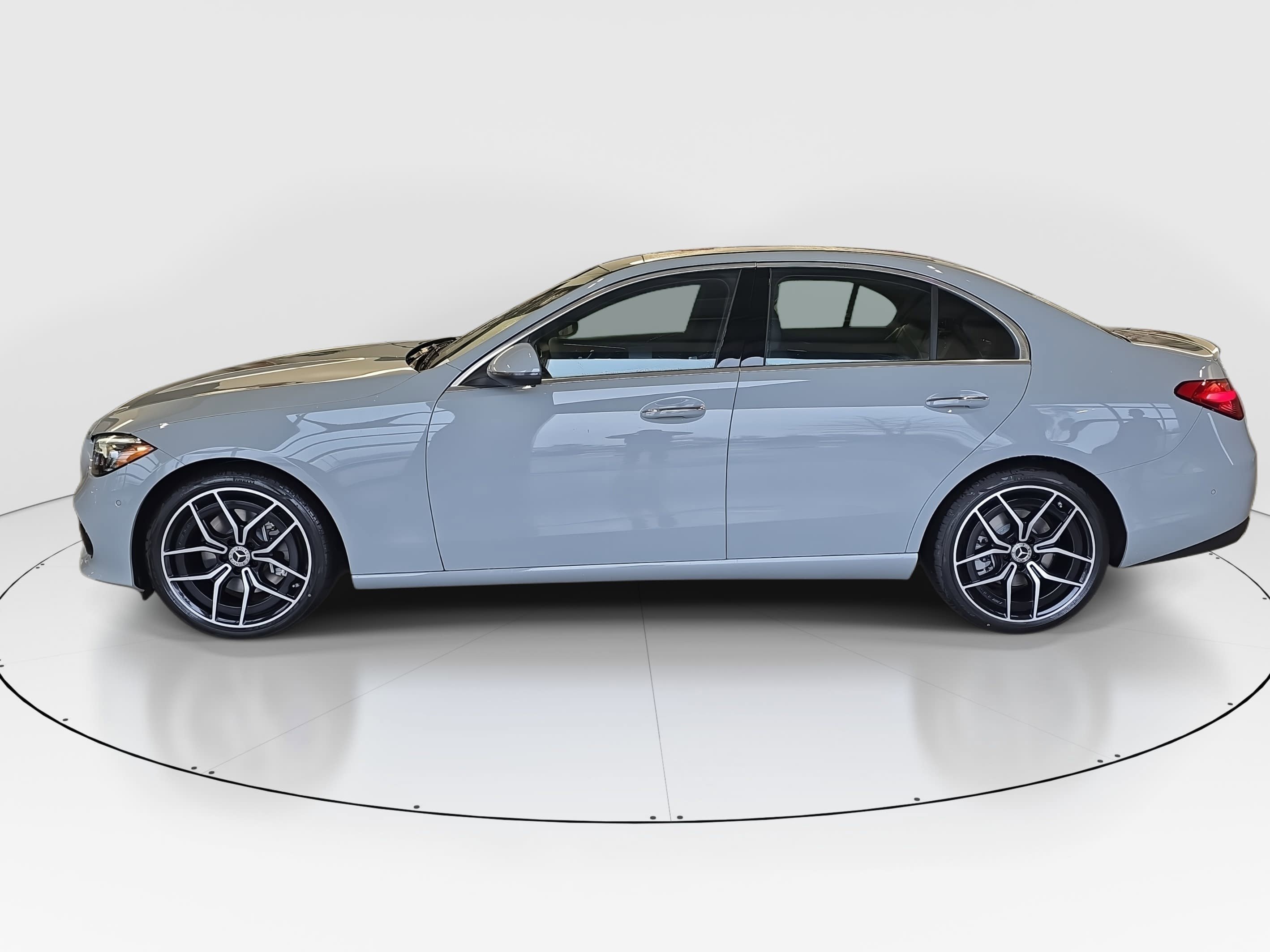 New 2026 MANUFAKTUR Alpine Grey Mercedes-Benz C300 image 7