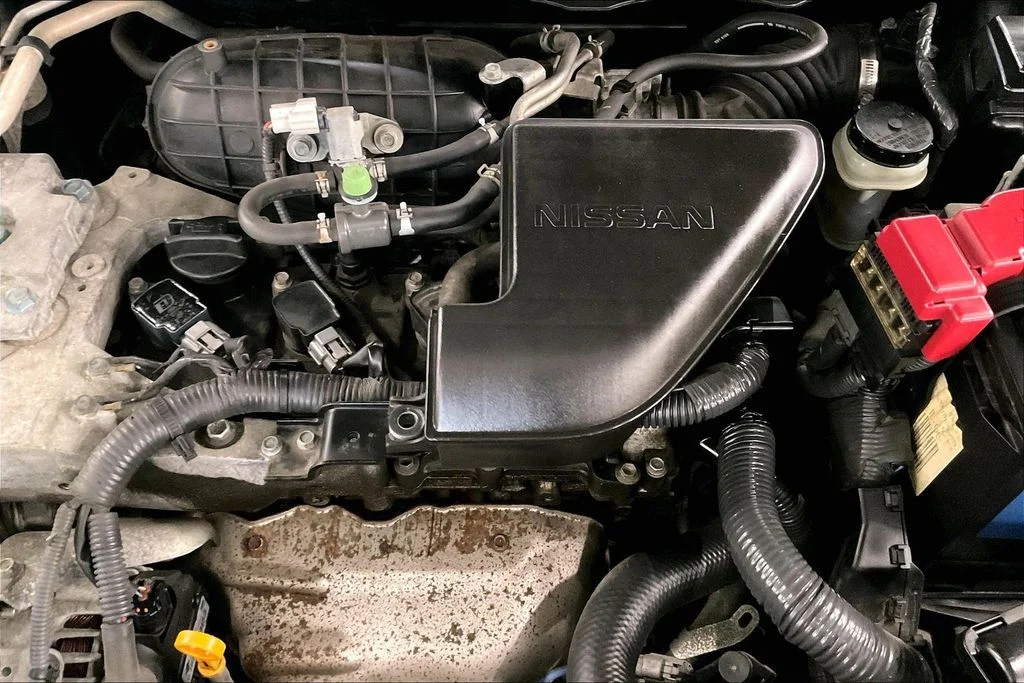 Used 2011 Black Nissan SV image 33