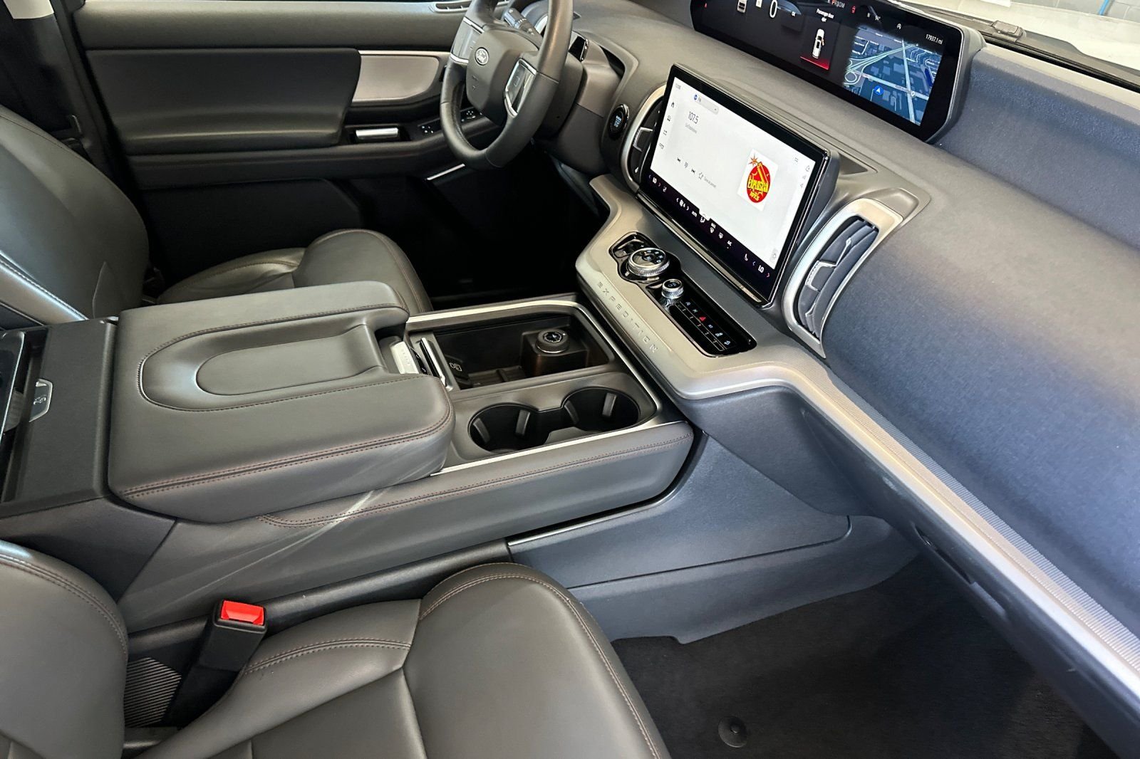 Used 2025 Silver Ford Active image 17
