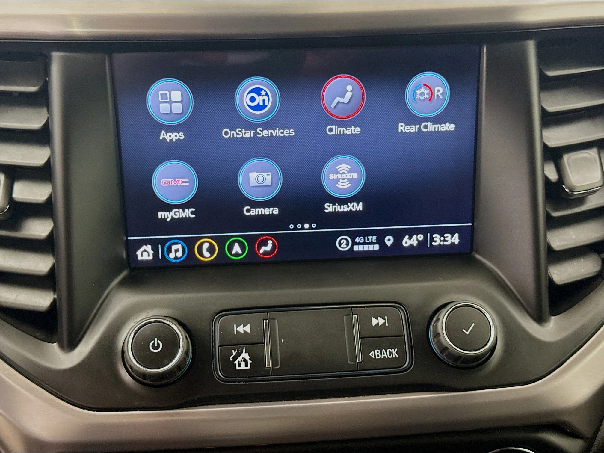 Used 2022 Midnight Blue Metallic GMC AT4 image 17