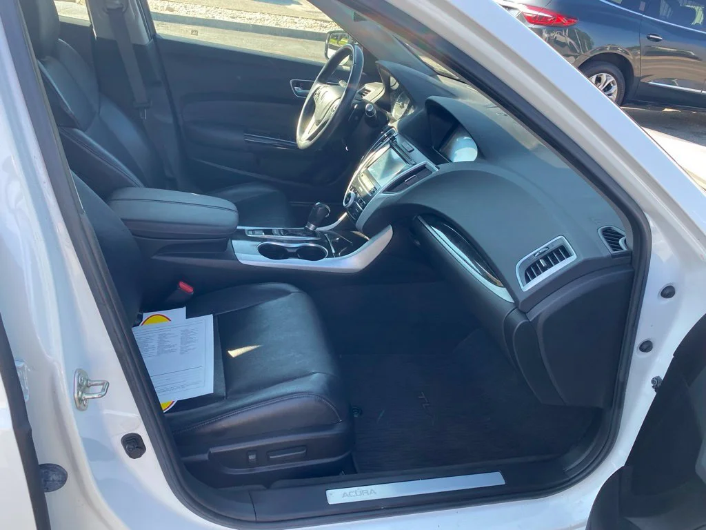 Used 2020 White Acura 2.4L Technology Pkg image 15