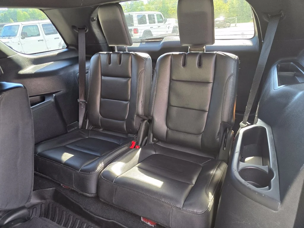 Used 2019 Red Ford XLT image 13