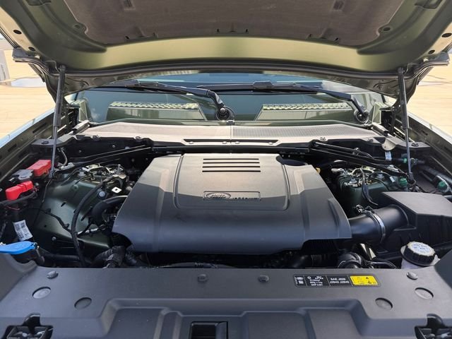 New 2026 Woolstone Green Land Rover S image 19