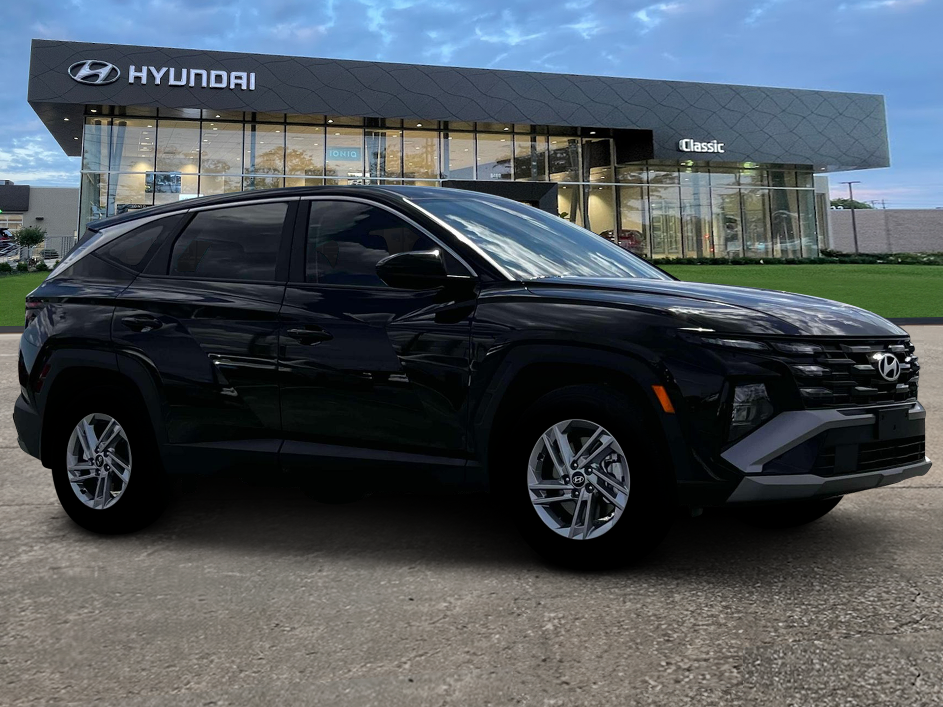 Used 2026 Phantom Black Pearl Hyundai SE image 10