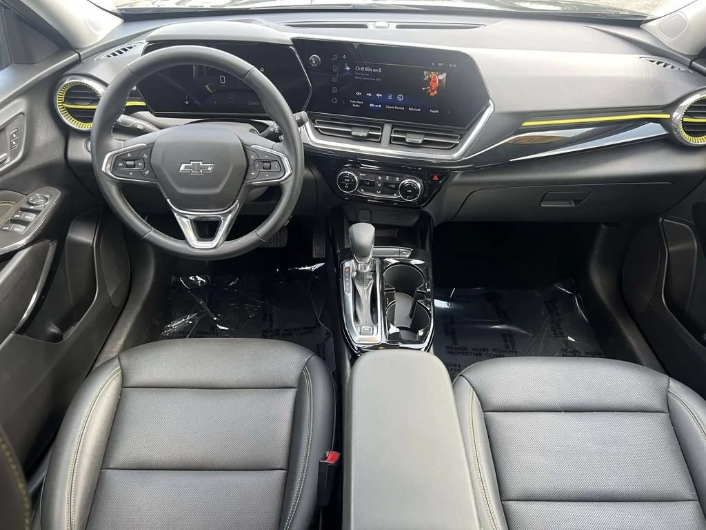 Used 2024 Mosaic Black Metallic Chevrolet ACTIV image 12